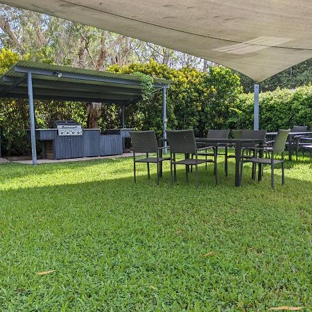 Canopy 5 Chalet Nelly Bay Bagian luar foto